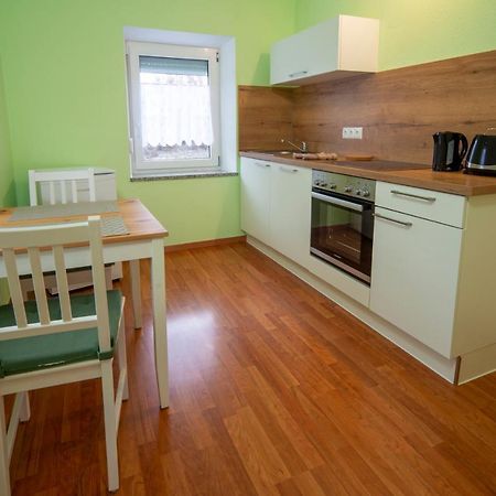 Monteur-/ Arbeiter-Apartment_ Wohnung 4 Memmingen Ngoại thất bức ảnh